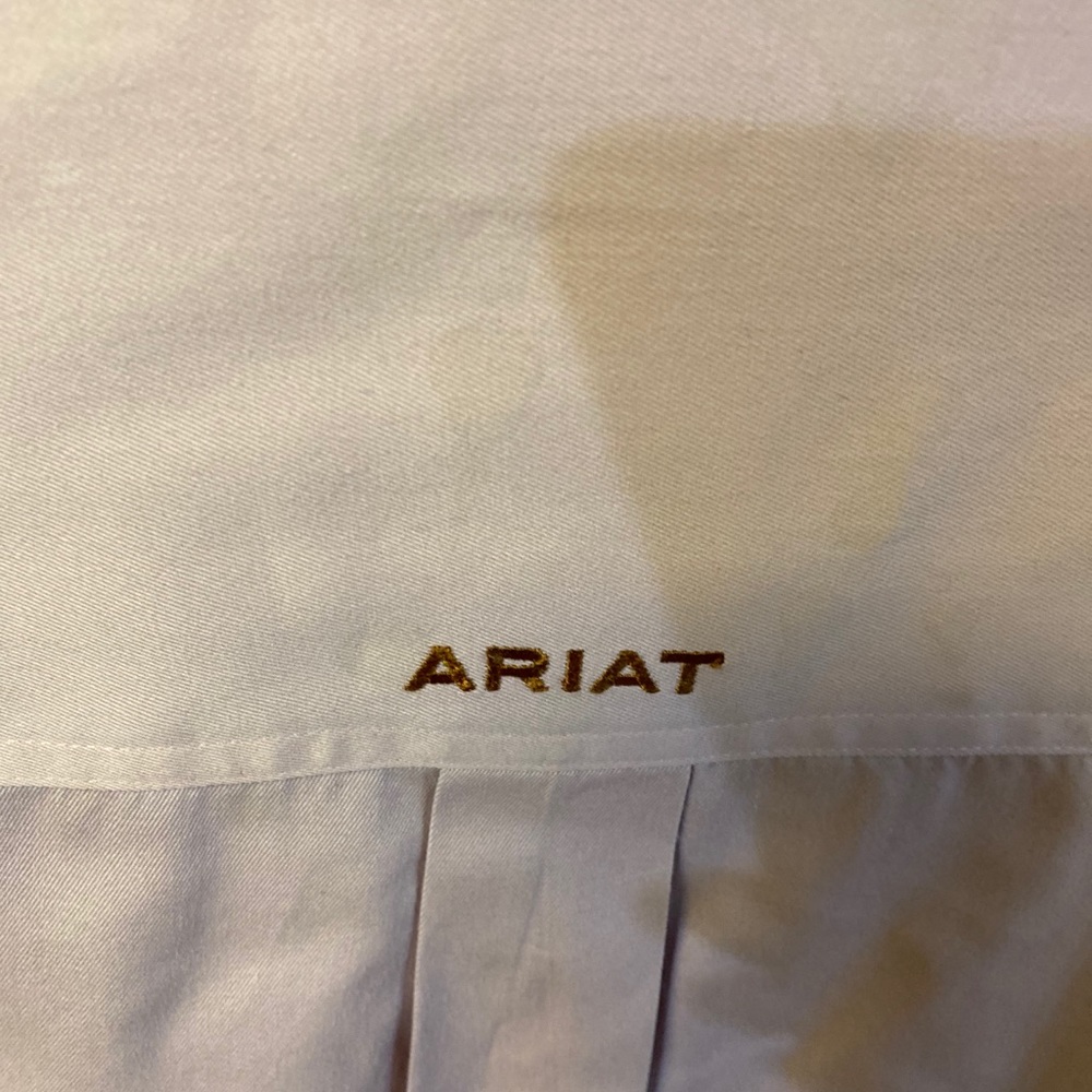 Men’s long sleeve shirt